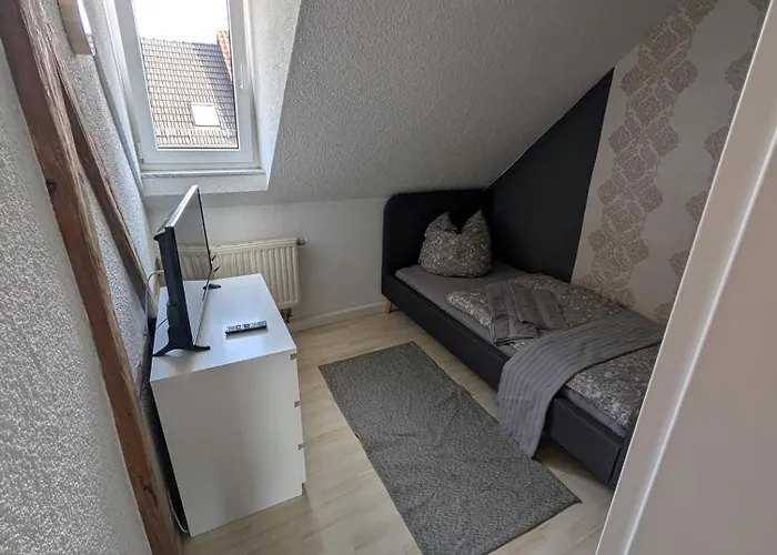 An Der Steilen Wand 106 Dg * Meerane